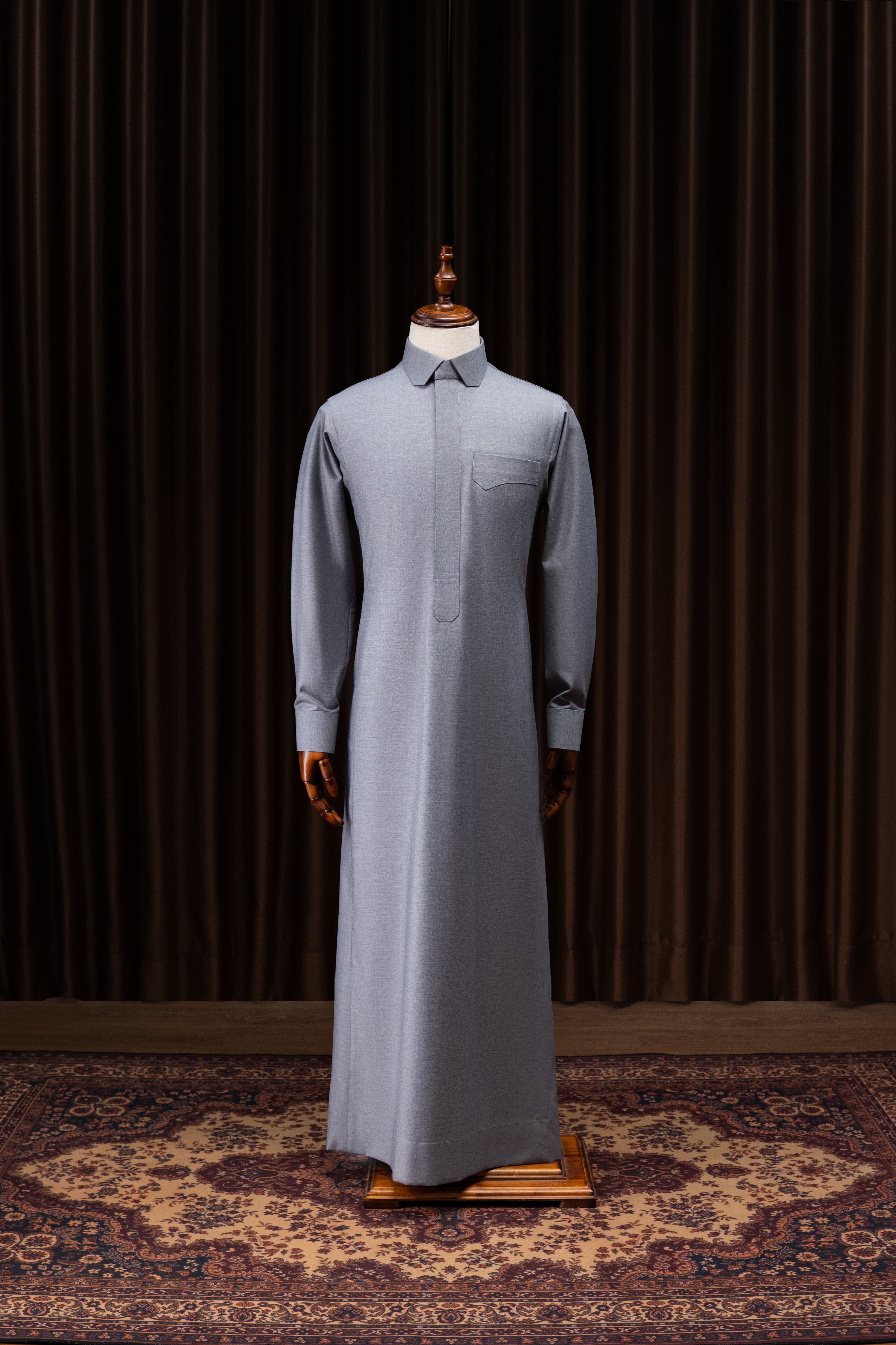 Saudi Modern, bespoke thobe photography